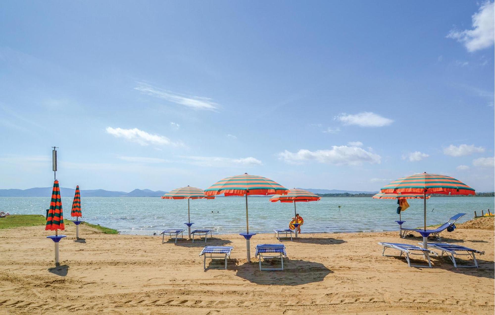 Lovely Apartment In Tuoro Sul Trasimeno With Wifi エクステリア 写真