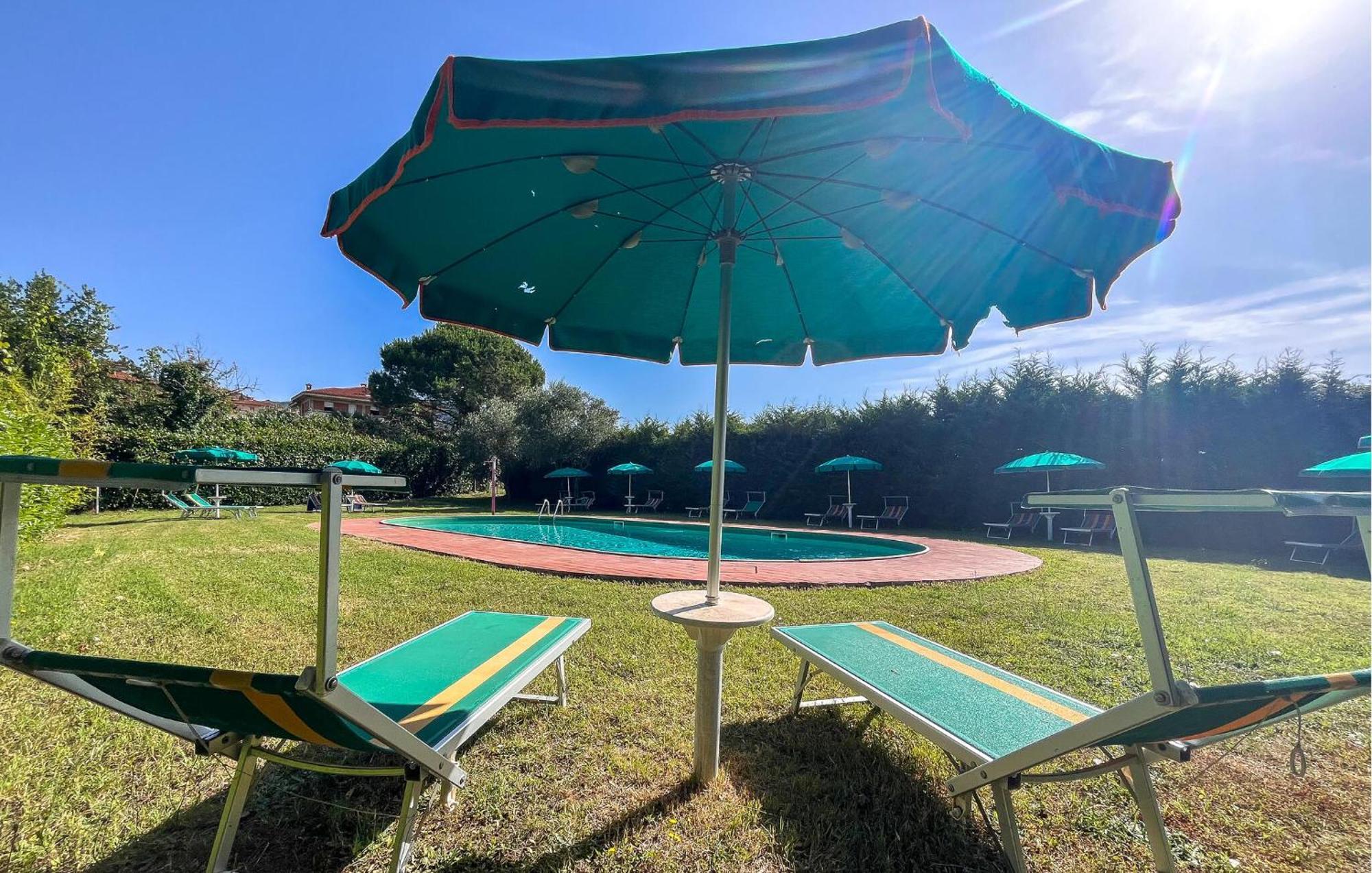 Lovely Apartment In Tuoro Sul Trasimeno With Wifi エクステリア 写真