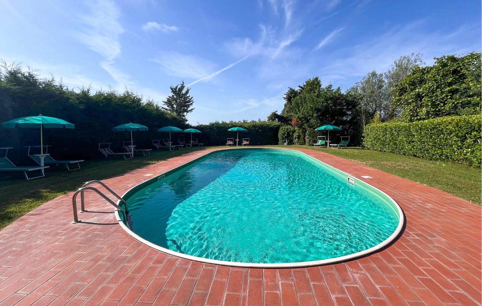 Lovely Apartment In Tuoro Sul Trasimeno With Wifi エクステリア 写真